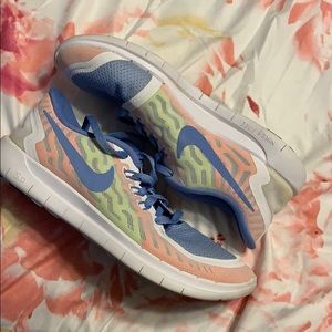 Nike Free 5.0 sneakers